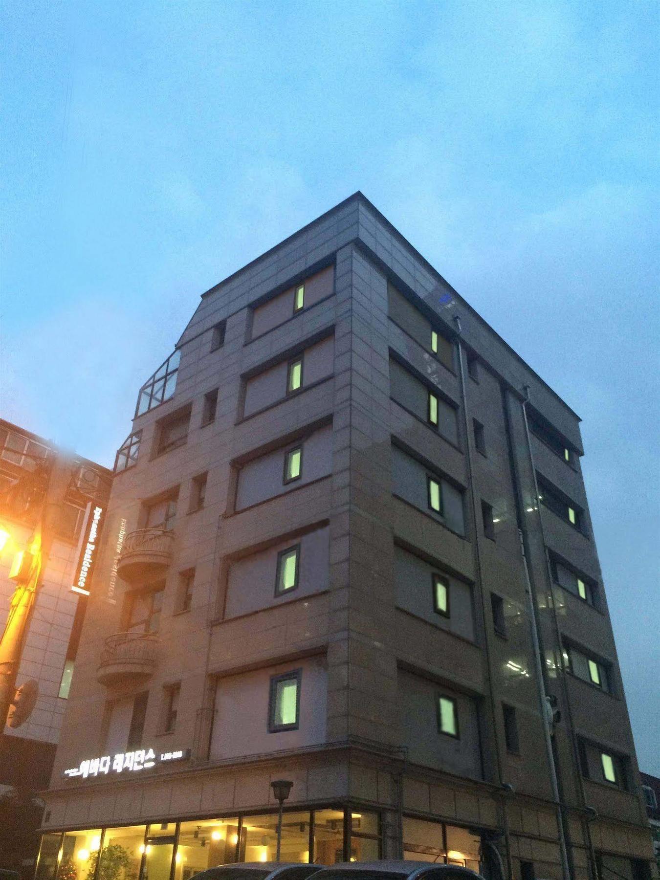 E Residence Seoul Eksteriør bilde